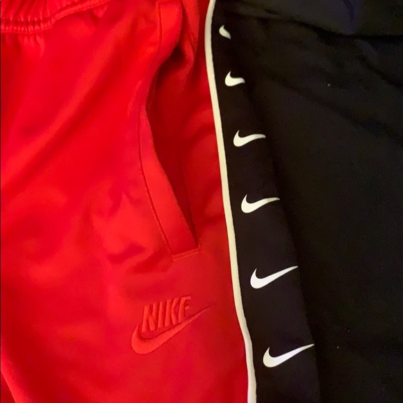 Nike pants - Picture 2 of 3